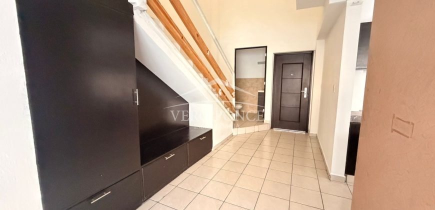 Agua Fría # 11 / Casa en Renta (2628-301)