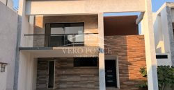 Agua Fría # 12 / Casa en Renta (2628-302)