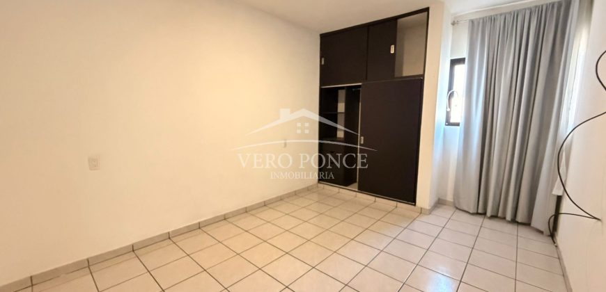Agua Fría # 12 / Casa en Renta (2628-302)