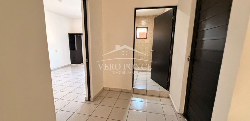 Agua Fría # 14 / Casa en Renta (2628-303)
