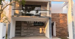 Agua Fría # 14 / Casa en Renta (2628-303)
