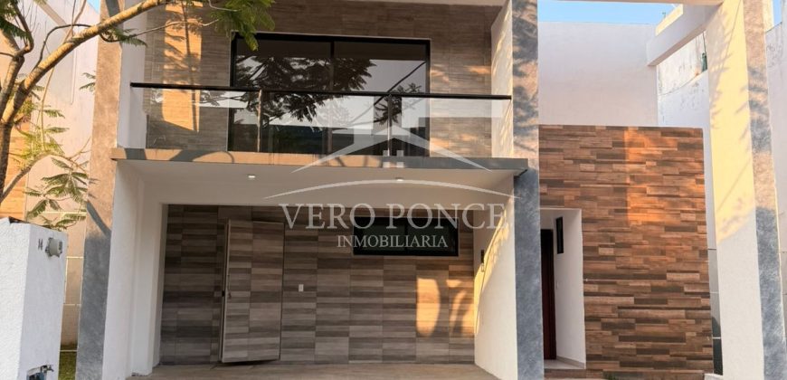 Agua Fría # 14 / Casa en Renta (2628-303)
