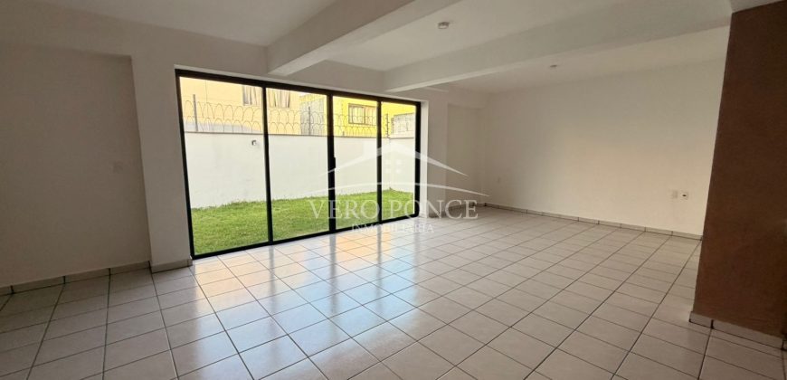 Agua Fría # 14 / Casa en Renta (2628-303)