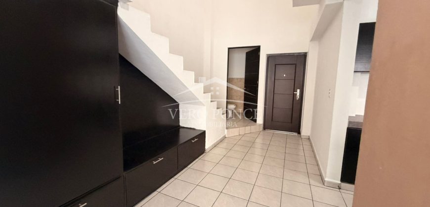 Agua Fría # 14 / Casa en Renta (2628-303)