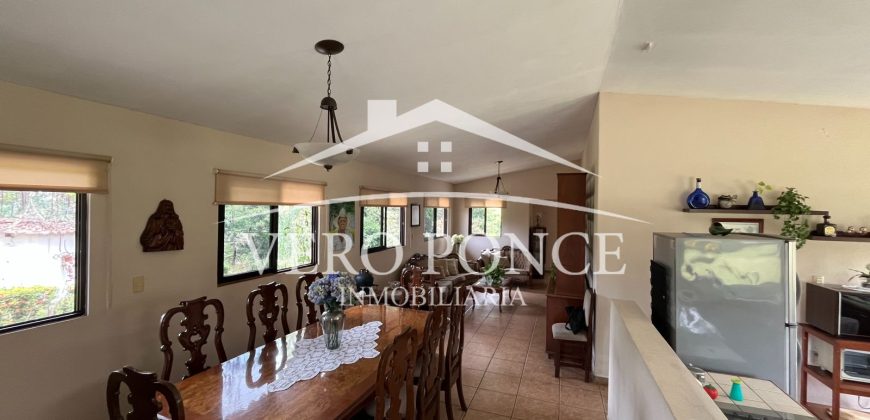 Fracc. Longinos / Casa en Renta (2601-319)