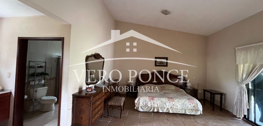 Fracc. Longinos / Casa en Renta (2601-319)