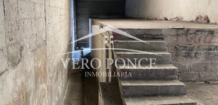 Venustiano Carranza / 300 m2 / Local con Bodega en Renta (2628-323)