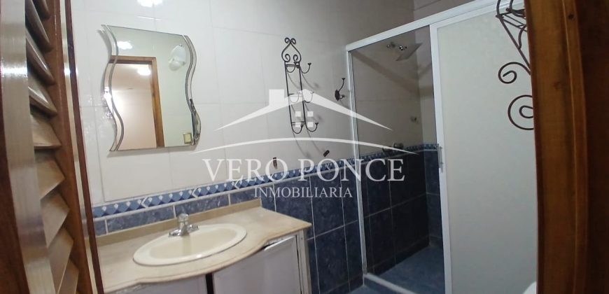 Lomas Verdes / Casa en Renta (2601-347)