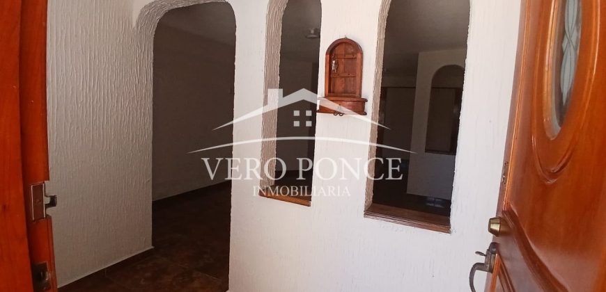 Lomas Verdes / Casa en Renta (2601-347)