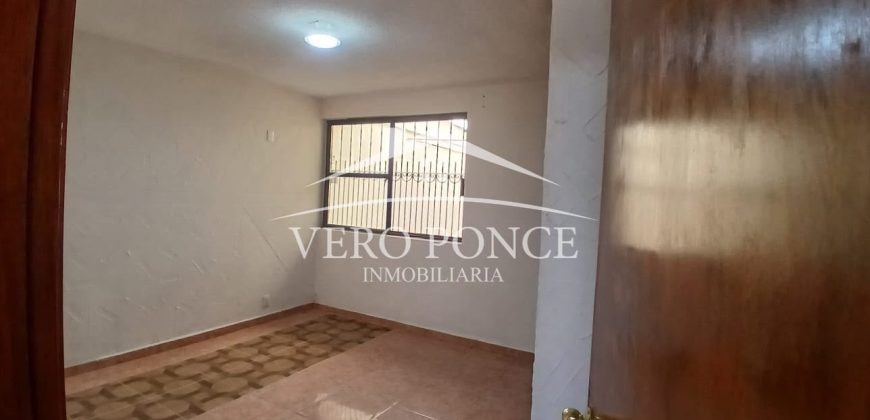 Lomas Verdes / Casa en Renta (2601-347)