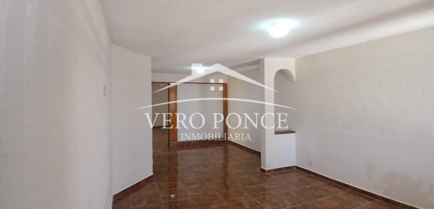 Lomas Verdes / Casa en Renta (2601-347)