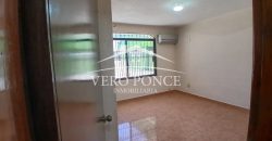 Lomas Verdes / Casa en Renta (2601-347)