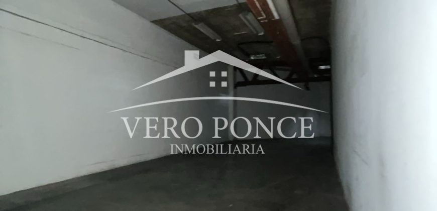 Plaza Cristal / 142 m2 / Local en Renta (2626-345)