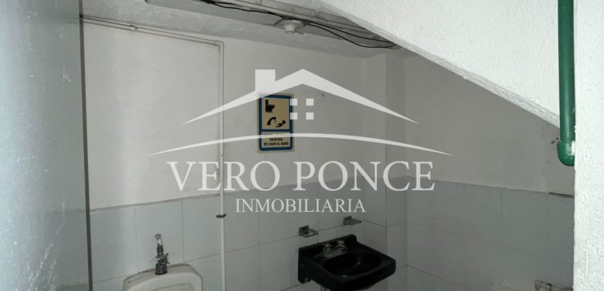 Plaza Cristal / 142 m2 / Local en Renta (2626-345)