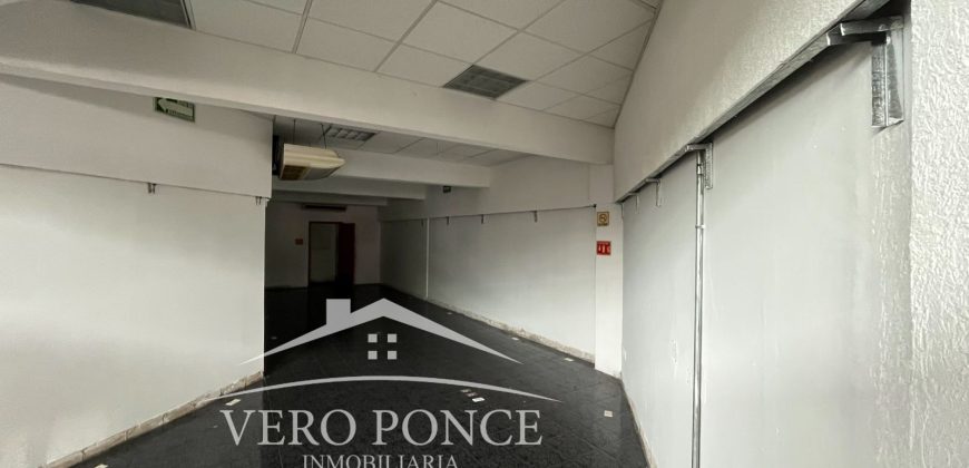 Plaza Cristal / 142 m2 / Local en Renta (2626-345)