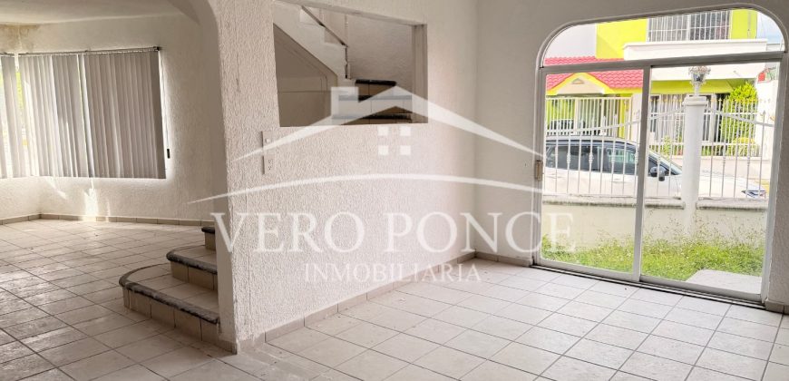 San Dimas / Casa en Renta (2601-363)