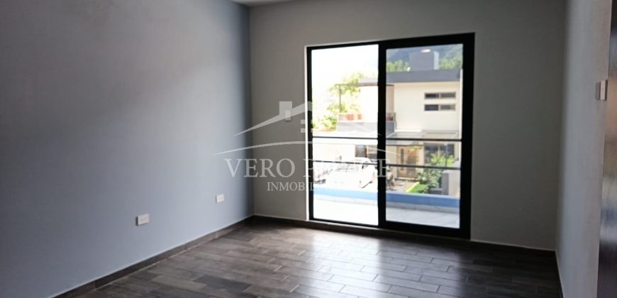 Fracc Quintana de los Prados / Casa en Venta (2601-365)