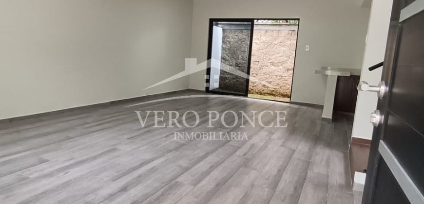 Fracc Quintana de los Prados / Casa en Venta (2601-368)