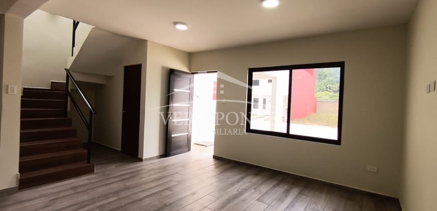 Fracc Quintana de los Prados / Casa en Venta (2601-368)