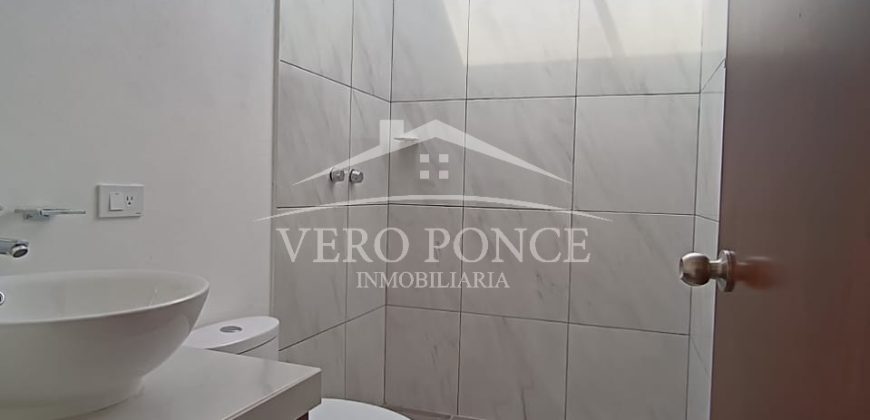 Fracc Quintana de los Prados / Casa en Venta (2601-369)