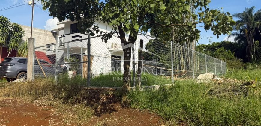 San Nicolás / 104 m2 / Terreno en Venta (2629-378)