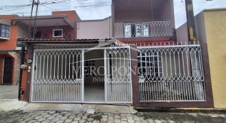 Fraccionamiento Villareal / Casa en Venta (2629-387)